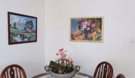 Apartamento com 2 suítes, á menos de 150 metros do mar - PITANGUEIRAS-Guarujá/SP.