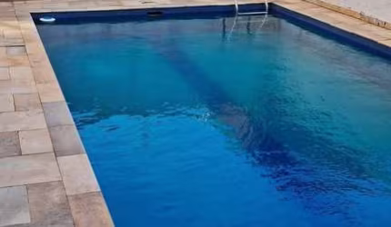 Apartamento com 2 dormitórios sendo 1 suíte, lazer no condomínio ,n praia da ENSEADA - Guarujá/SP.