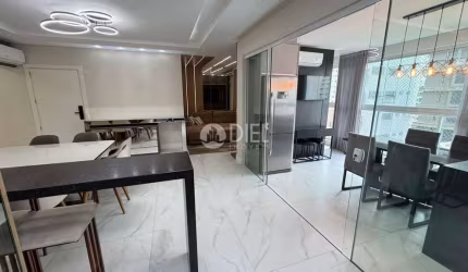 Apartamento com 4 suÍtes e 3 vagas, Meia Praia, Itapema - SC