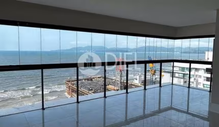 Apartamento com 4 suÍtes, Meia Praia, Itapema - SC