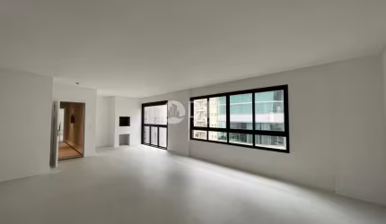 Um Ótimo apartamento novinnho para vocÊ!!, Meia Praia, Itapema - SC