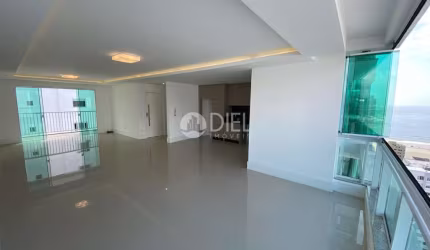 Um belo apartamento com vista mar e semi mobiliado, Centro, Balneário Camboriú - SC