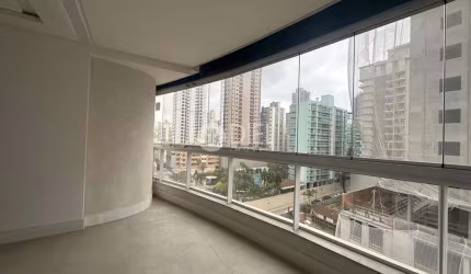 Um Ótimo apartamento na meia praia em itapema-sc, Meia Praia, Itapema - SC