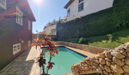 Casa - Jardim Apolo - 4 Dormitórios - 423m² -