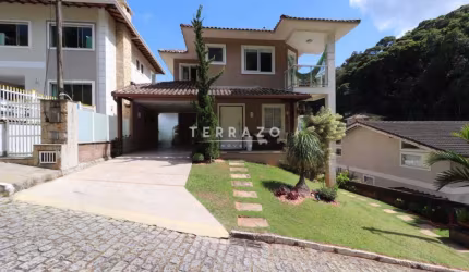 Casa em Condomínio à venda, 4 quartos, 2 suítes, 2 vagas, Tijuca - Teresópolis/RJ