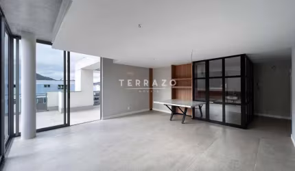 Cobertura à venda, 3 quartos, 1 suíte, 4 vagas, Agriões - Teresópolis/RJ