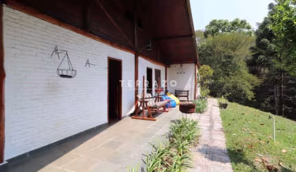 Sítio à venda, 7 quartos, 5 suítes, 20 vagas, Granja Florestal - Teresópolis/RJ