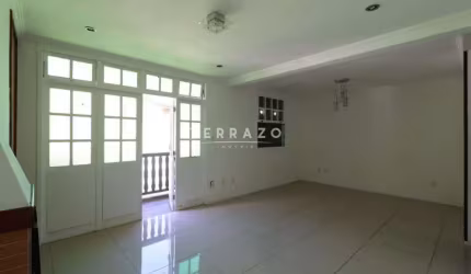 Apartamento à venda, 3 quartos, 2 suítes, 1 vaga, Várzea - Teresópolis/RJ