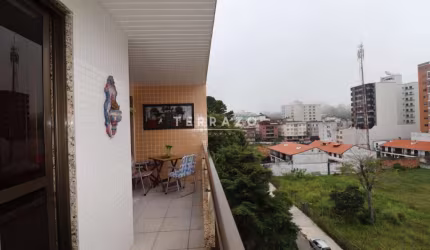 Apartamento à venda, 3 quartos, 1 suíte, 1 vaga, Alto - Teresópolis/RJ