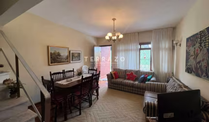 Casa em Condomínio à venda, 3 quartos, 1 vaga, Alto - Teresópolis/RJ