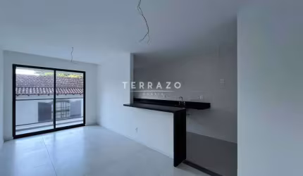 Apartamento à venda, 2 quartos, 1 suíte, 1 vaga, Várzea - Teresópolis/RJ