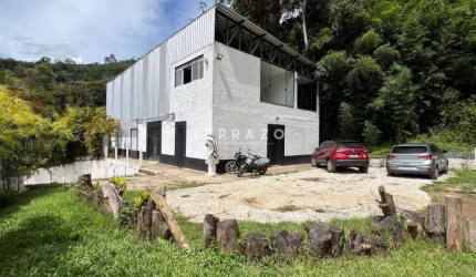 Galpão para locação - 380m² - R$ 6.000,00 Parque do Imbuí - Código 4868