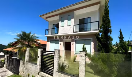 Casa em Condomínio à venda, 4 quartos, 4 suítes, 2 vagas, Caneca Fina - Guapimirim/RJ