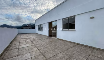 Cobertura à venda, 2 quartos, 1 suíte, 1 vaga, Várzea - Teresópolis/RJ