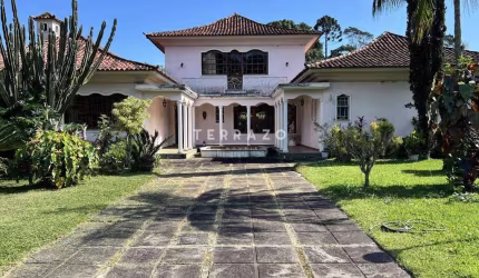 Casa à venda, 4 quartos, 4 suítes, 4 vagas, Tijuca - Teresópolis/RJ