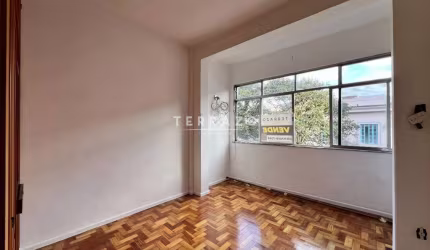 Apartamento à venda, 1 quarto, Várzea - Teresópolis/RJ