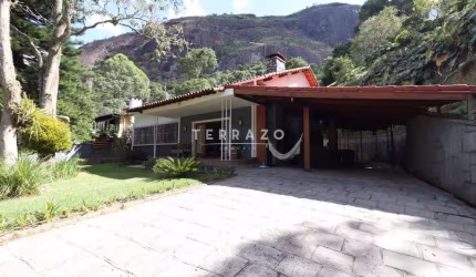 Casa à venda, 3 quartos, 2 vagas, Parque do Imbui - Teresópolis/RJ