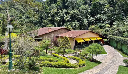 Casa em Condomínio à venda, 4 quartos, 2 suítes, 3 vagas, Carlos Guinle - Teresópolis/RJ