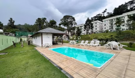 Apartamento à venda, 2 quartos, 1 suíte, 1 vaga, Pimenteiras - Teresópolis/RJ