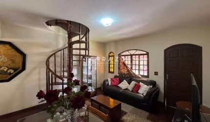 Casa em Condomínio à venda, 3 quartos, 1 vaga, Parque São Luiz - Teresópolis/RJ