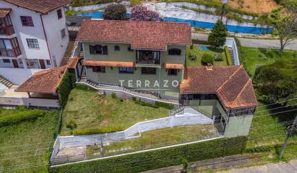 EXCELENTE CASA COM 4 QUARTOS NO PANORAMA - TERESÓPOLIS/RJ - cod 3426