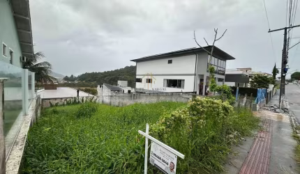 Terreno na Pedra Branca