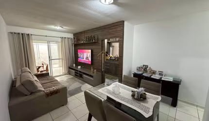 Casa MOBILIADA de três dormitórios com suíte no Condomínio Terra Nova