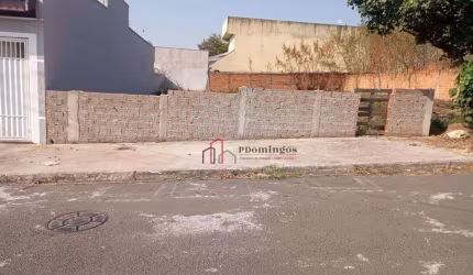 TERRENO PLANO - COM GUIA E MURO FEITOS - PARQUE RESIDENCIAL SÃO CLEMENTE - MONTE MOR