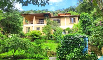 Encantadora Chácara no EcoVila Clareando em Piracaia