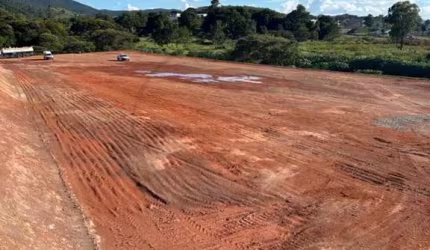 Área Industrial Excelente localização em Atibaia