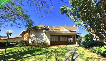 Espetacular Casa com 6 Quartos à Venda no Condomínio Marambaia, Vinhedo-SP