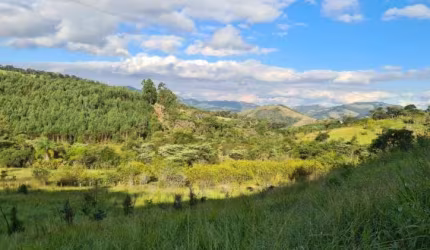 Terreno em Condomínio de 1.000 m² à Venda em Piracaia-SP
