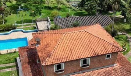Sítio à venda em Atibaia-SP, bairro Portão: 5 quartos, 1 suíte, 3 banheiros, 5 vagas, 30.000m² de área. Confira!