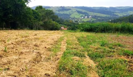 Terreno à Venda em Batatuba Piracaia