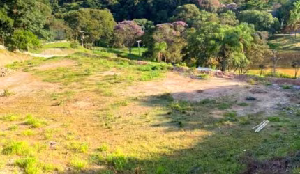 Terreno de 5.000m² em condomínio no bairro Portão, Atibaia-SP: a oportunidade que você estava procurando!