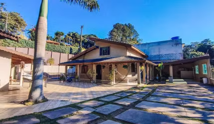 Chácara à venda em Mairiporã-SP, bairro Jundiaizinho, com 2 quartos