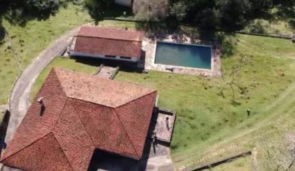 Sítio à venda em Piracaia 8 Alqueires