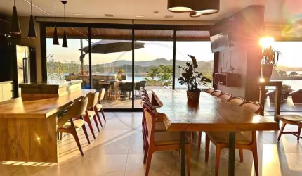 Imóvel de alto padrão à venda Residencial Porto da Laranjeira em Piracaia