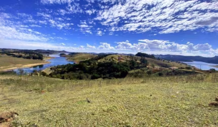 Terreno com 60.000m² e um acesso incrível para a represa de Piracaia