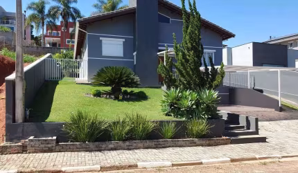 Casa em Atibaia - Condomínio Parque das Garças II