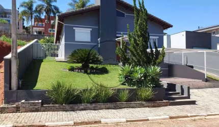 Casa em Atibaia - Condomínio Parque das Garças II