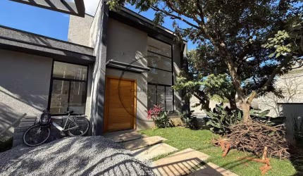 Casa à venda - Jd. Paulista em Atibaia