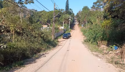 Lindo lote de terreno - Itaquaquecetuba