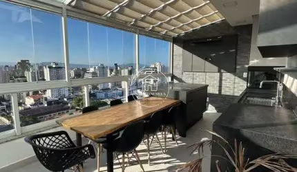 Apartamento à venda no bairro Estreito - Florianópolis/SC