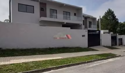 Casa com 3 quartos à venda na Rua Judith Brunato Cantador, Cachoeira, Araucária, 130 m2 por R$ 714.417