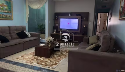 Sobrado com 3 dormitórios à venda, 291 m² por R$ 1.715.000,00 - Campestre - Santo André/SP