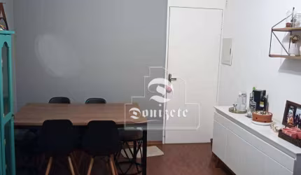 Apartamento com 2 dormitórios à venda, 49 m² por R$ 239.999,90 - Vila Lutécia - Santo André/SP