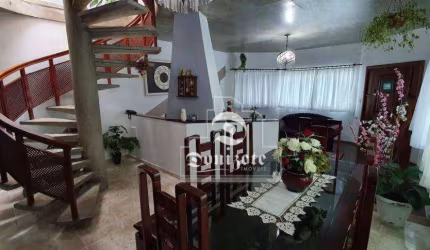 Sobrado com 3 dormitórios à venda, 250 m² por R$ 898.999,99 - Jardim Ana Maria - Santo André/SP