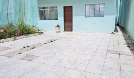 Casa com 2 dormitórios à venda, 95 m² por R$ 579.990,00 - Vila Alice - Santo André/SP