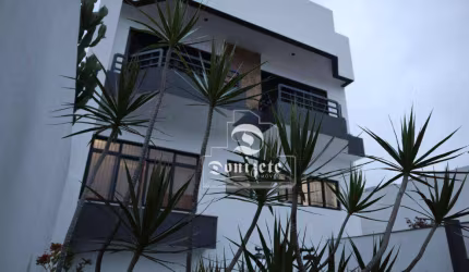 Sobrado com 4 suites à venda - Perto Aramaçan - Santo André/SP